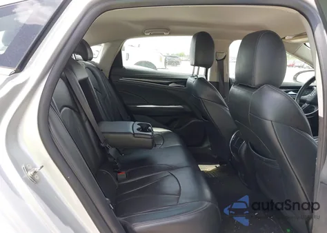 2018 Buick Lacrosse Essence from USA, damaged, VIN 1G4ZP5SZ3JU135460